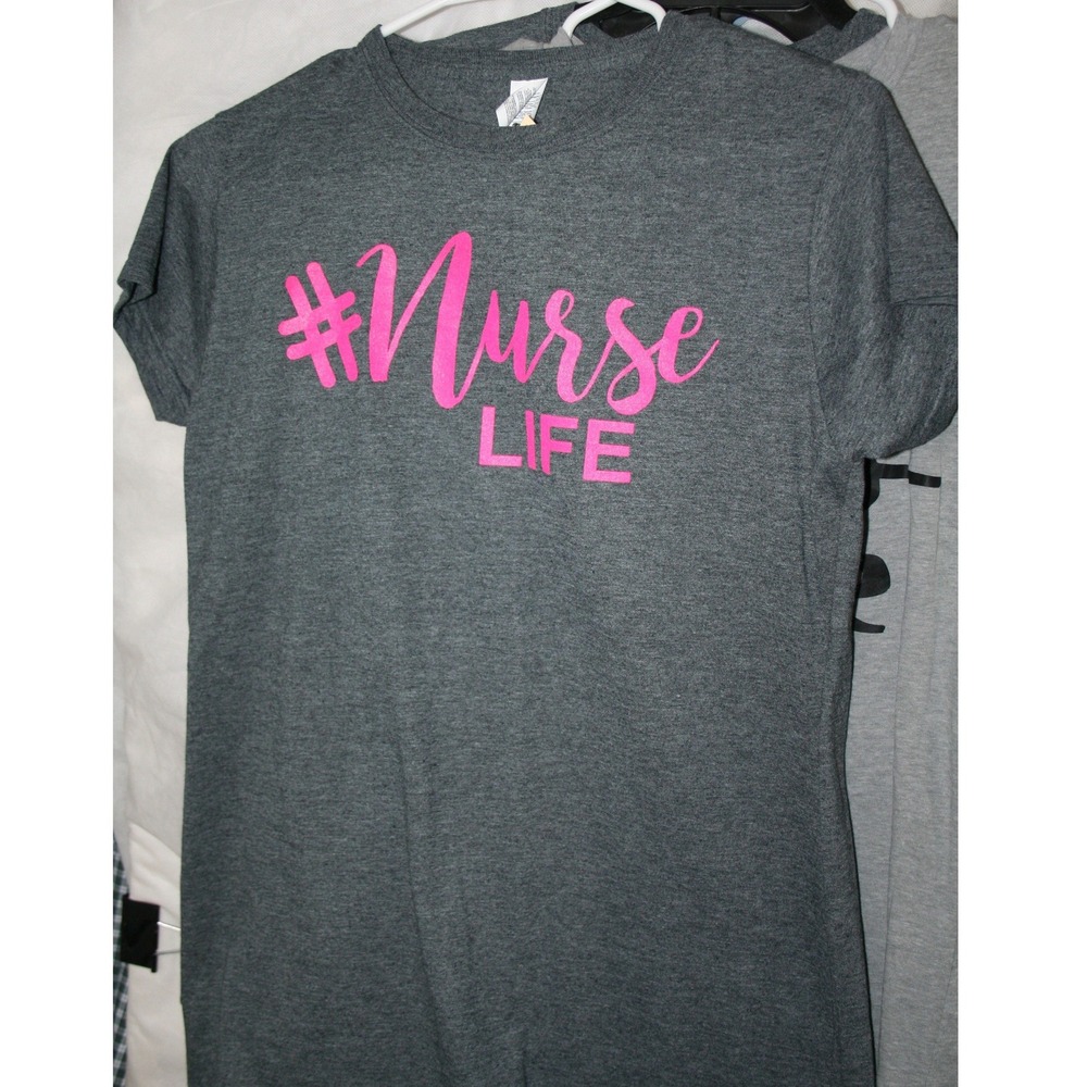Gildan Softstyle Nurse Life Graphic T-Shirt Gray Pink Ladies Large